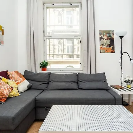 Bright, Spacious Apartment In The Historic Centre Praha Exteriér fotografie